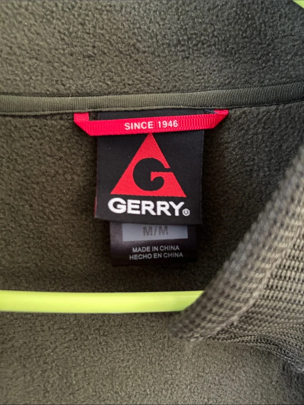 Gerry Men’s Medium Army Green Full Zip Jacket